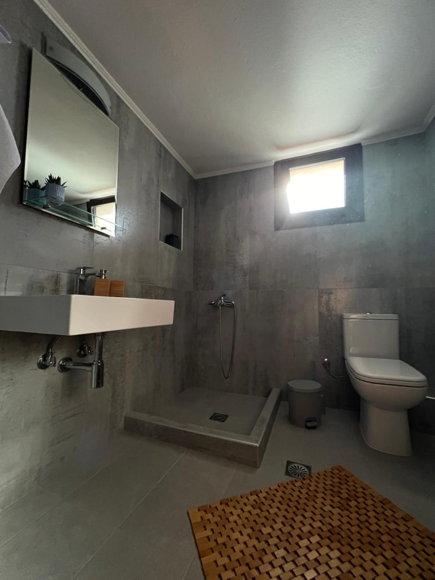 Maria Rooms To Let Ouranoupoli Extérieur photo