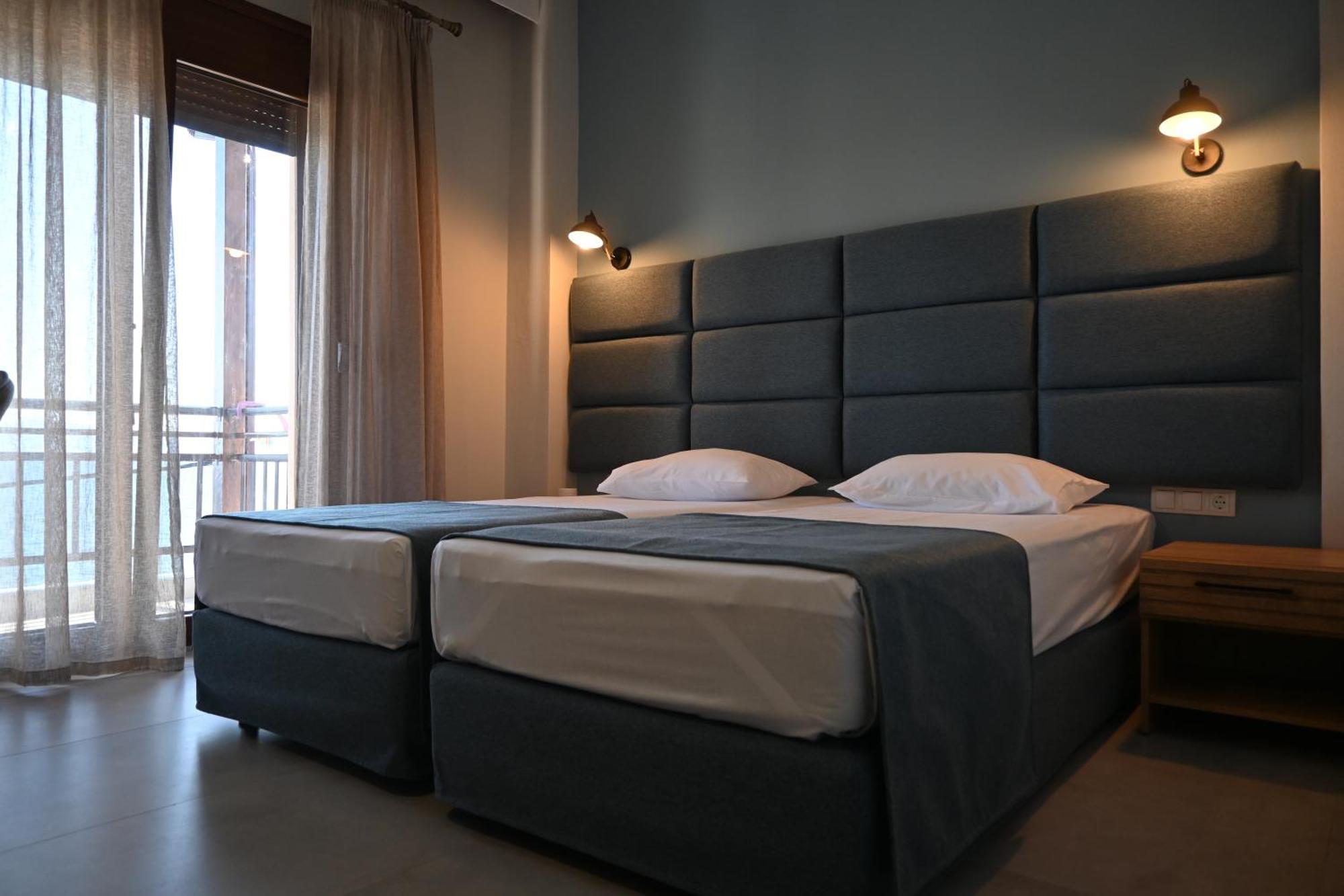 Maria Rooms To Let Ouranoupoli Extérieur photo