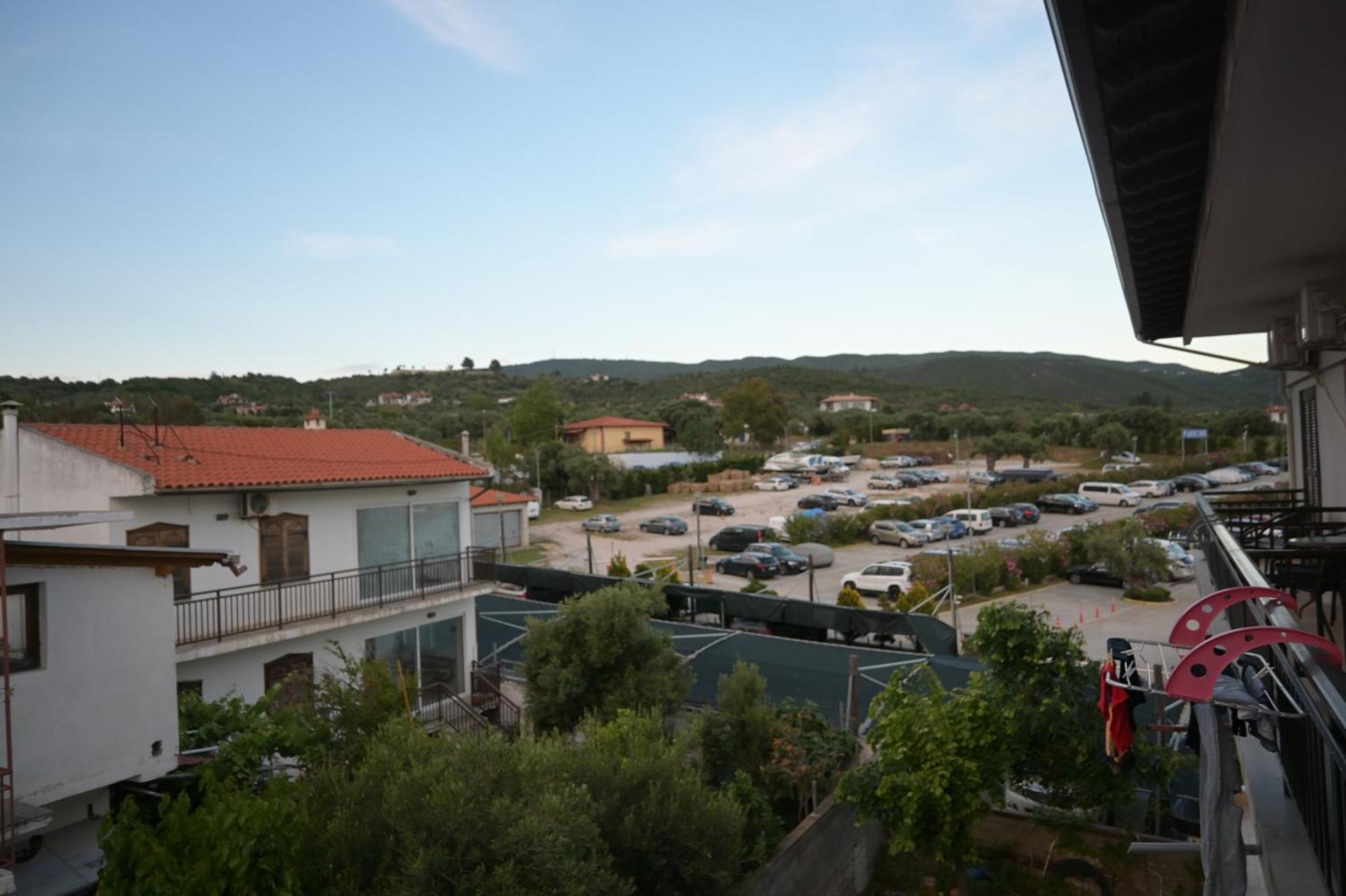 Maria Rooms To Let Ouranoupoli Extérieur photo