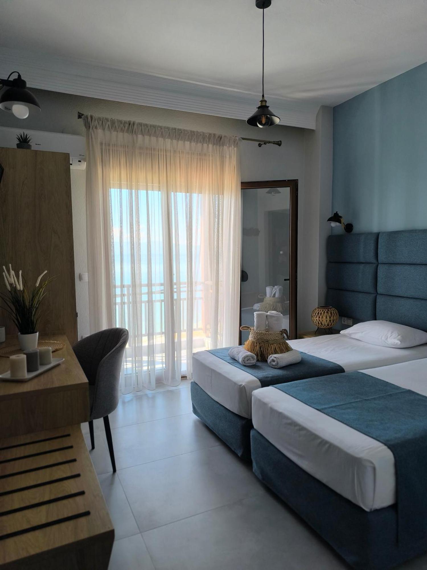 Maria Rooms To Let Ouranoupoli Extérieur photo